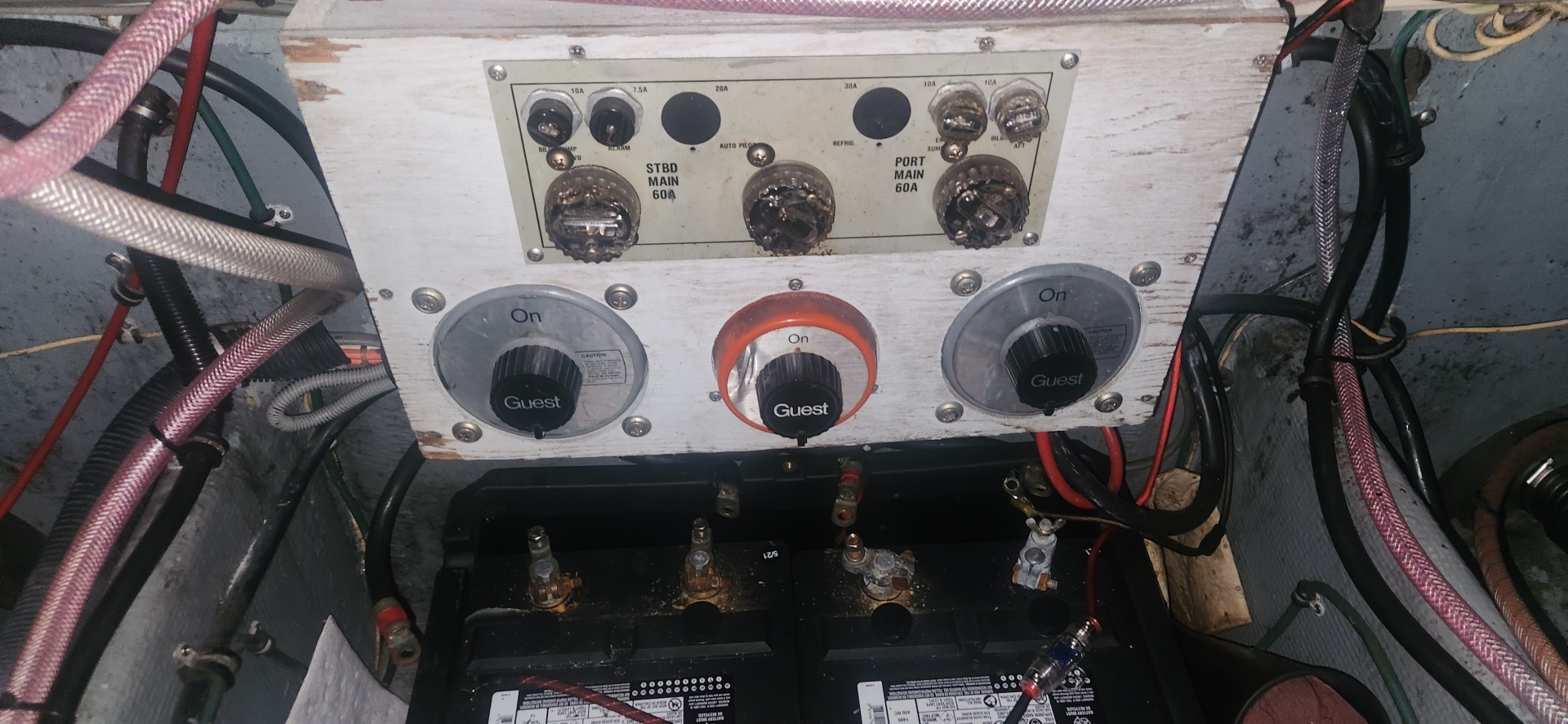 1985 Bertram Flybridge Cruiser - Image 30