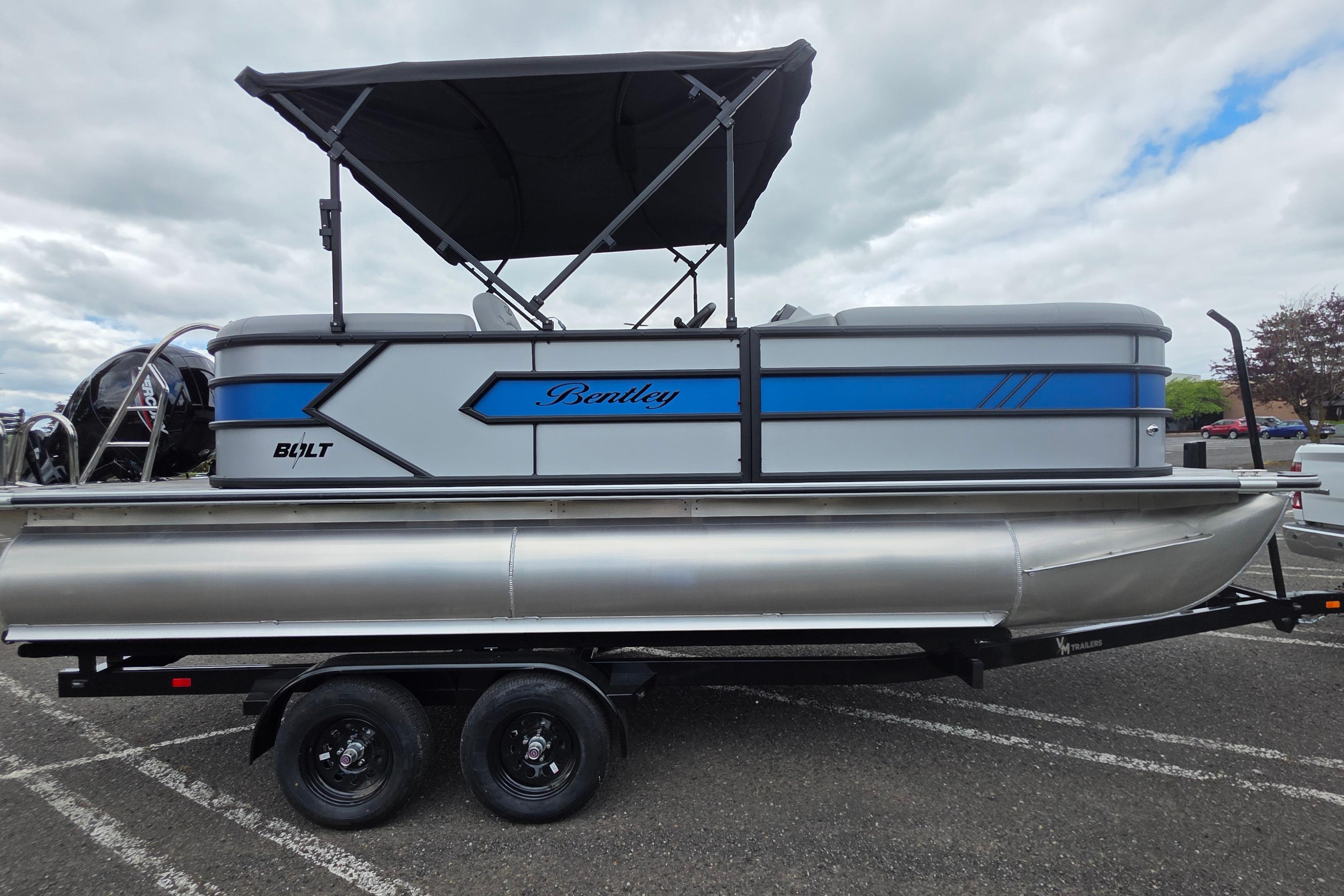 2026 Bentley Pontoons Bolt 203