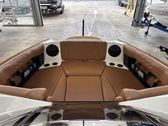 2026 Malibu Wakesetter 24 MXZ - 11