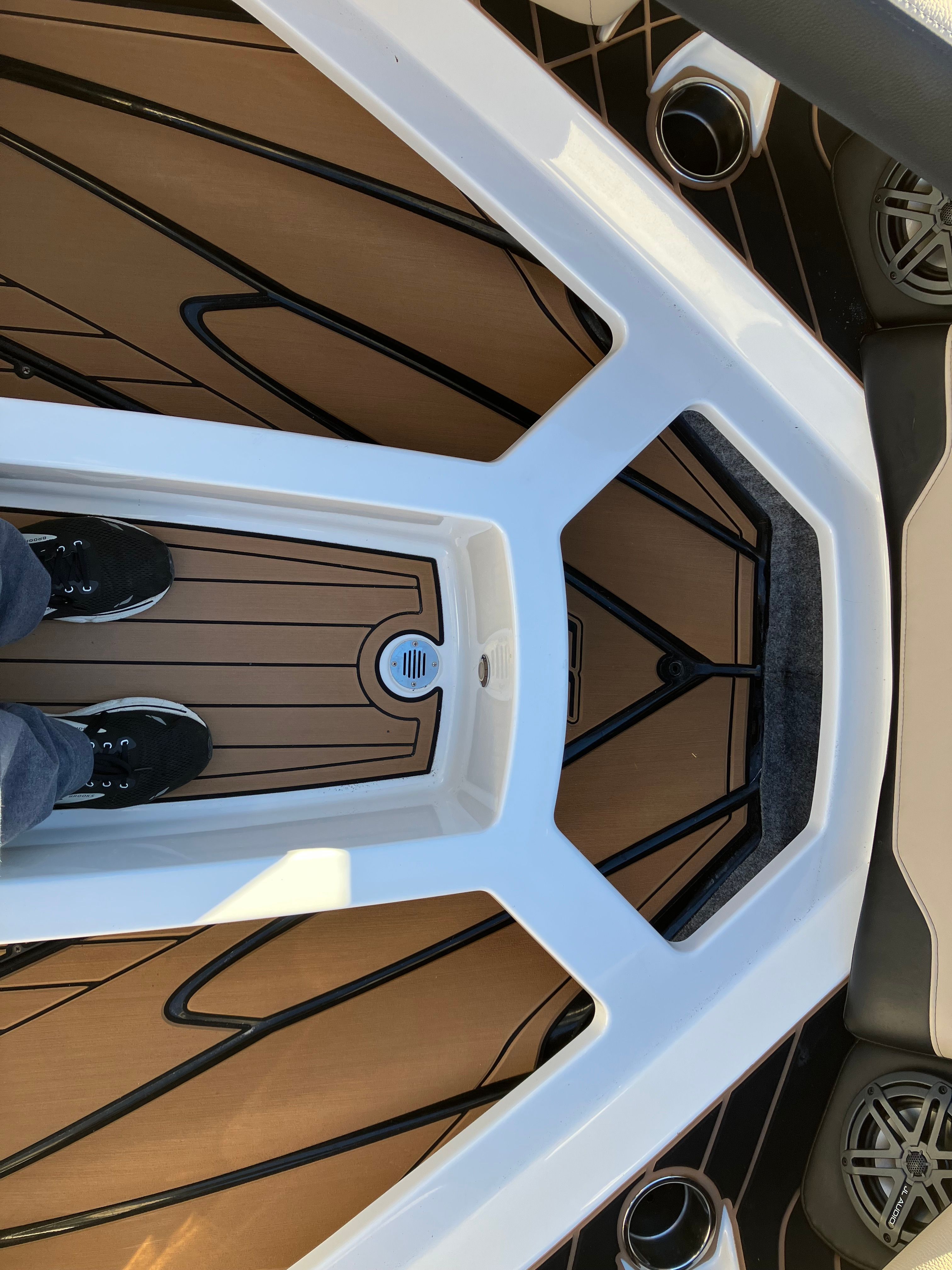 2018 Nautique Super Air Nautique GS22 - 23