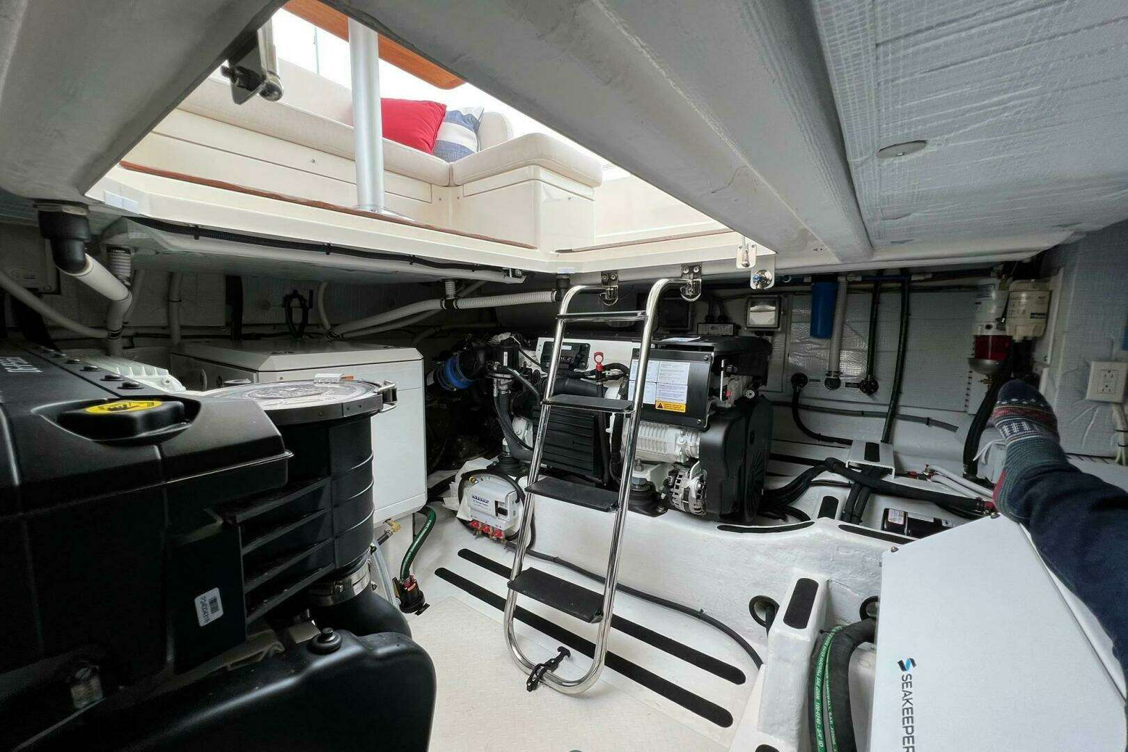 2022 Sabre 45 Salon Express - Image 52