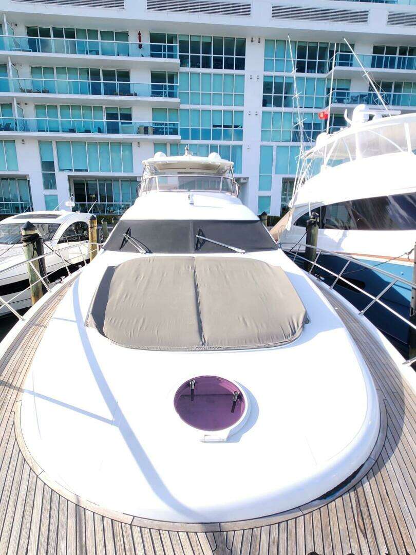 2014 Azimut Flybridge - Image 9