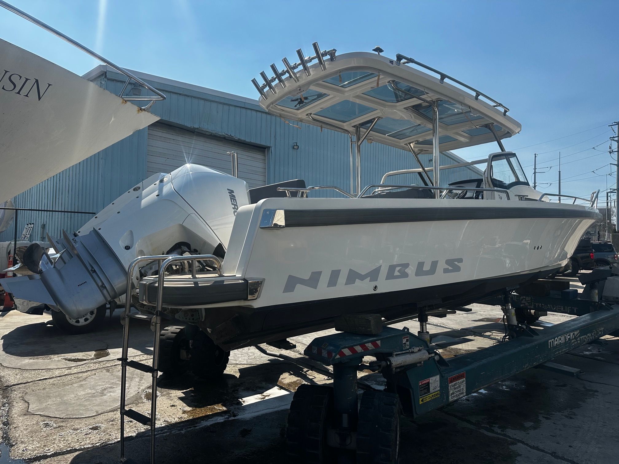 2023 Nimbus Tender 9