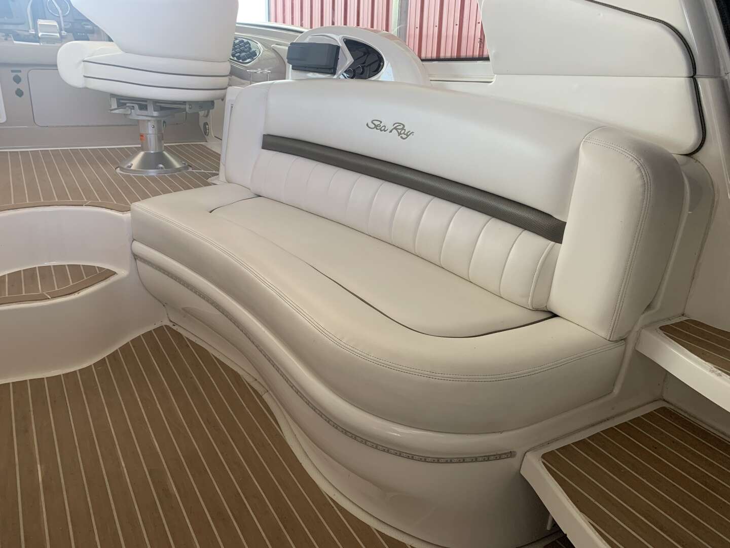 2007 Sea Ray 52 SUNDANCER - Image 29
