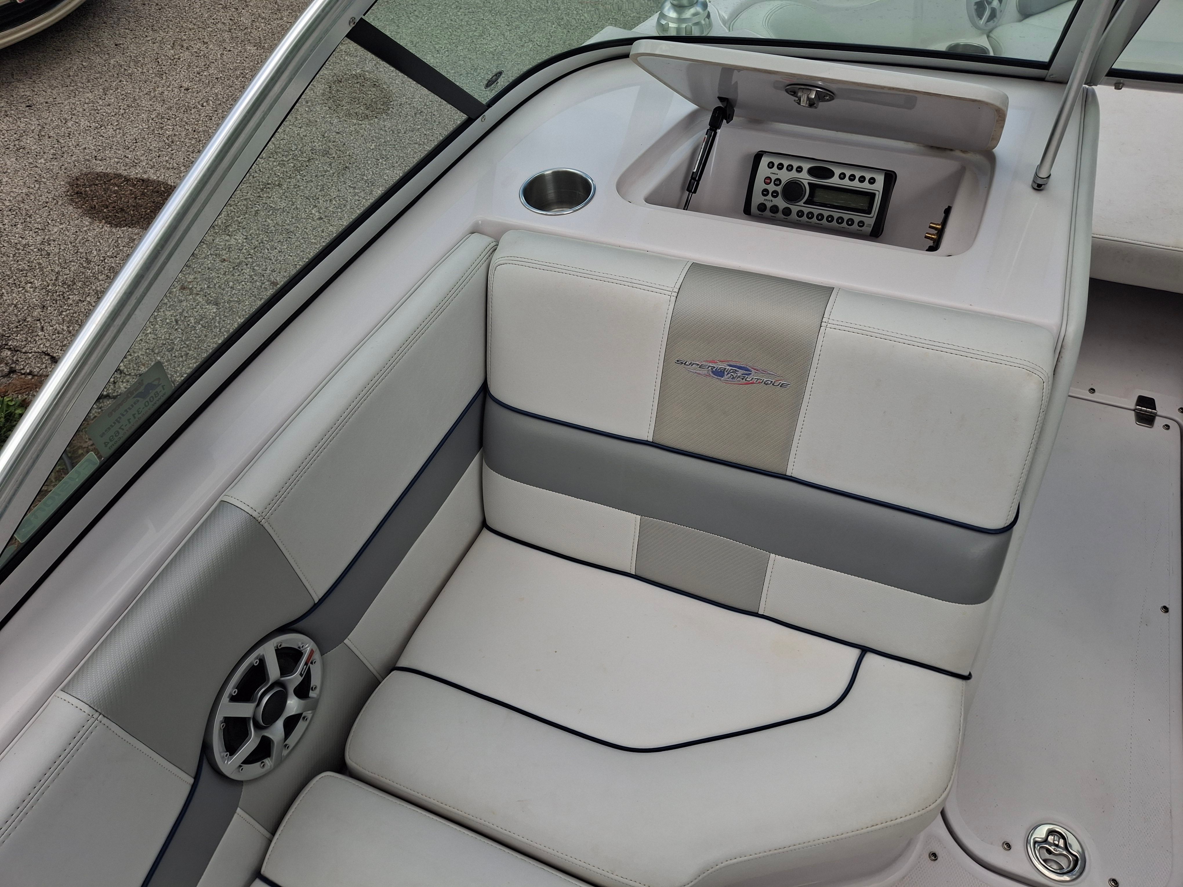 2006 Correct Craft Super Air Nautique 220 TE - 10