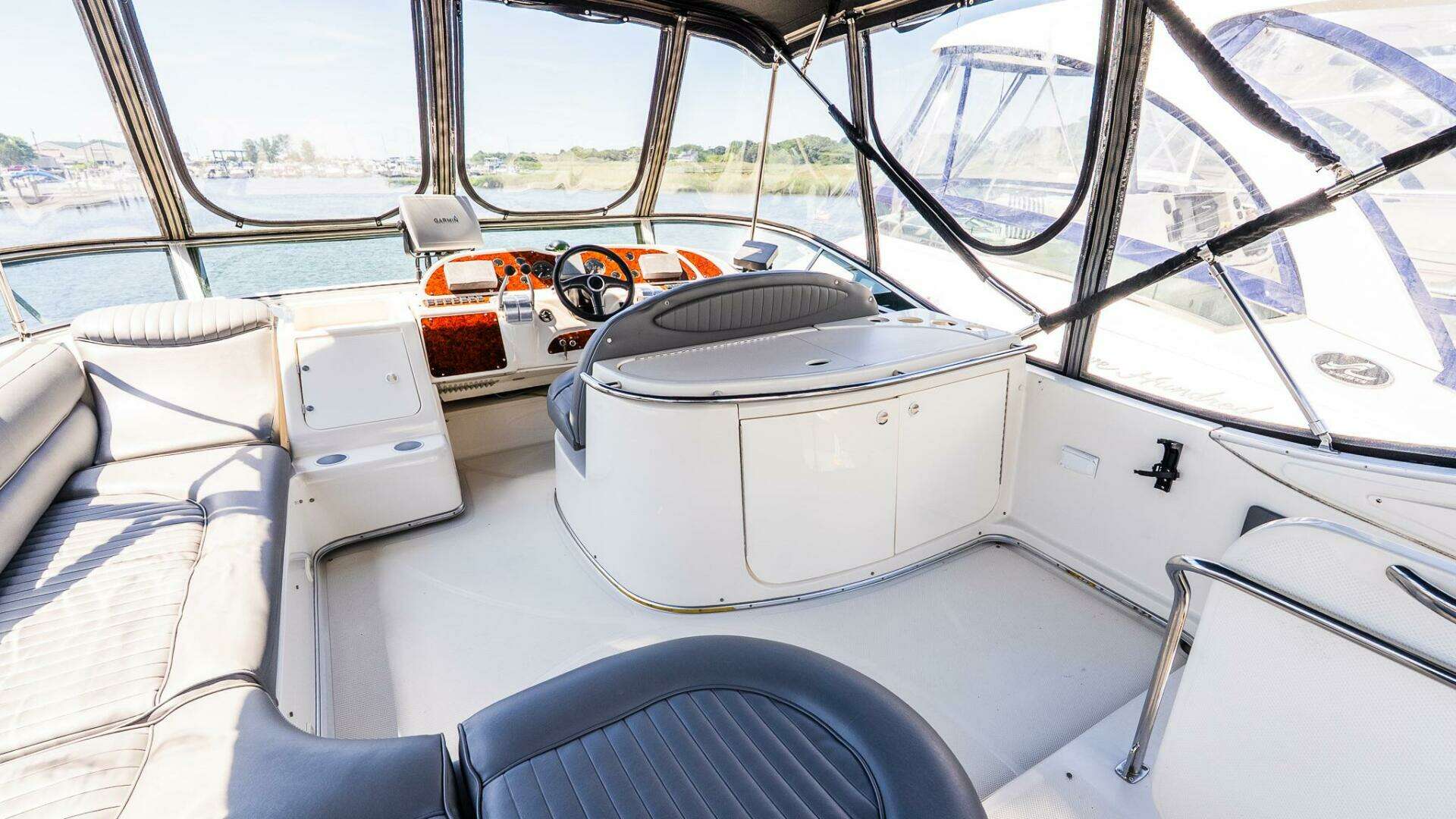 2000 Maxum 4600 SCB - Image 12