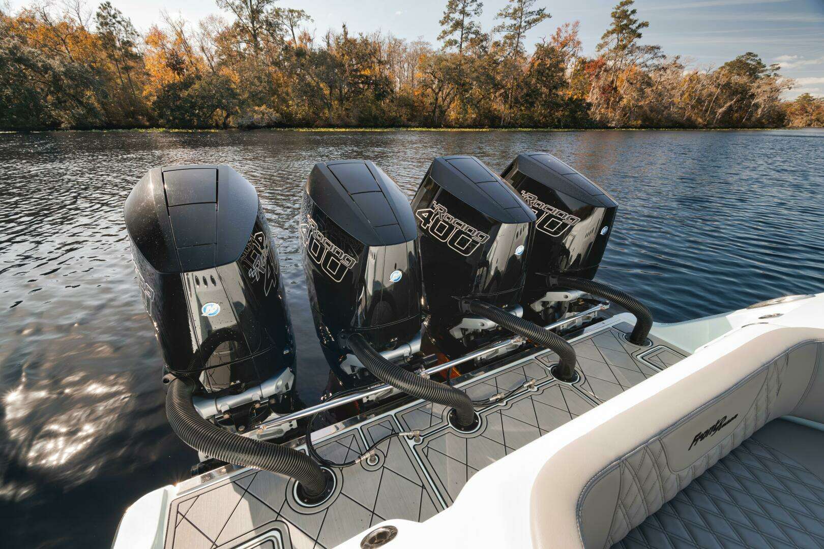 2026 Front Runner 39 Center Console - Image 9