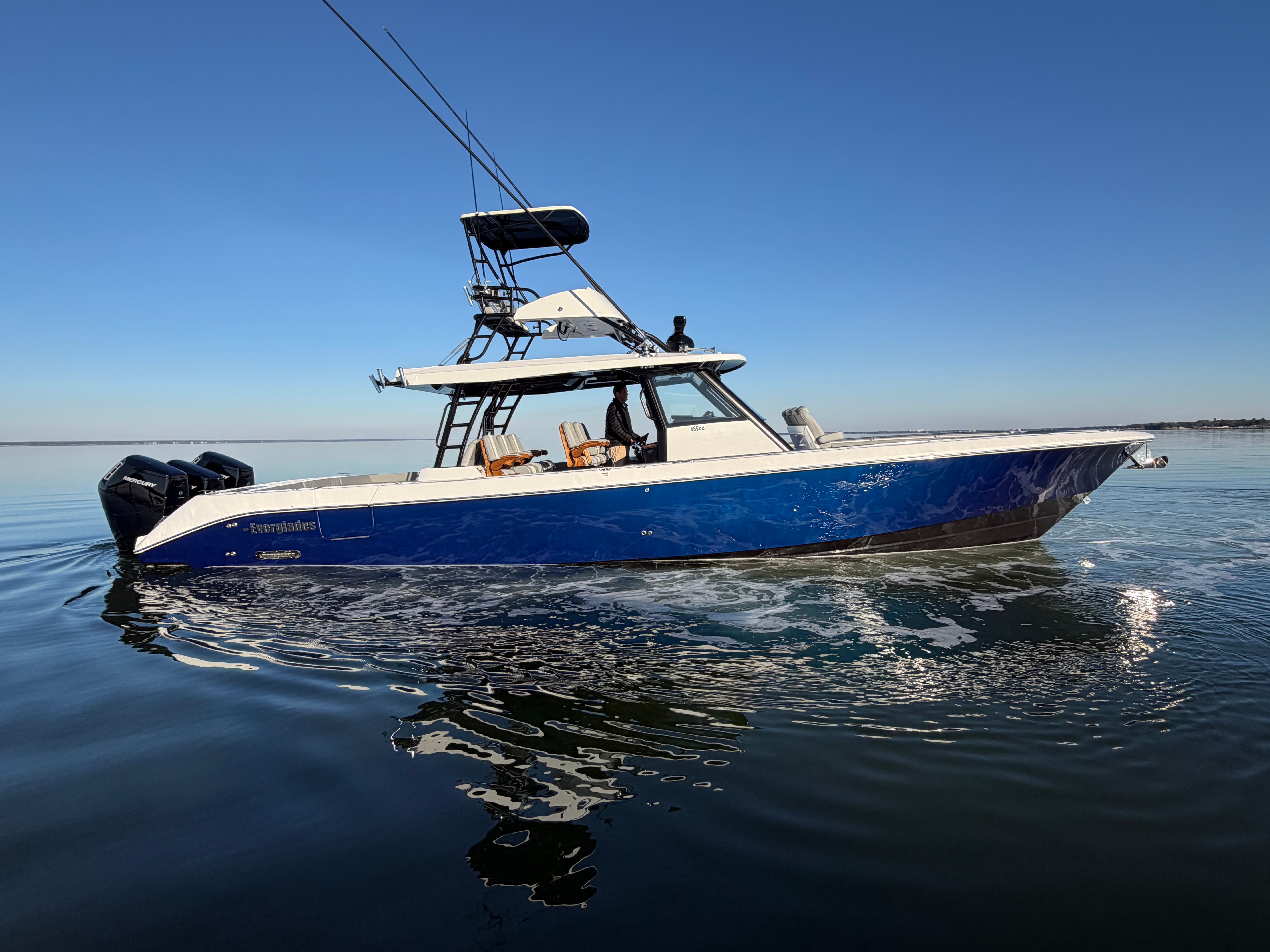2026 EVERGLADES 455 CC - Image 2