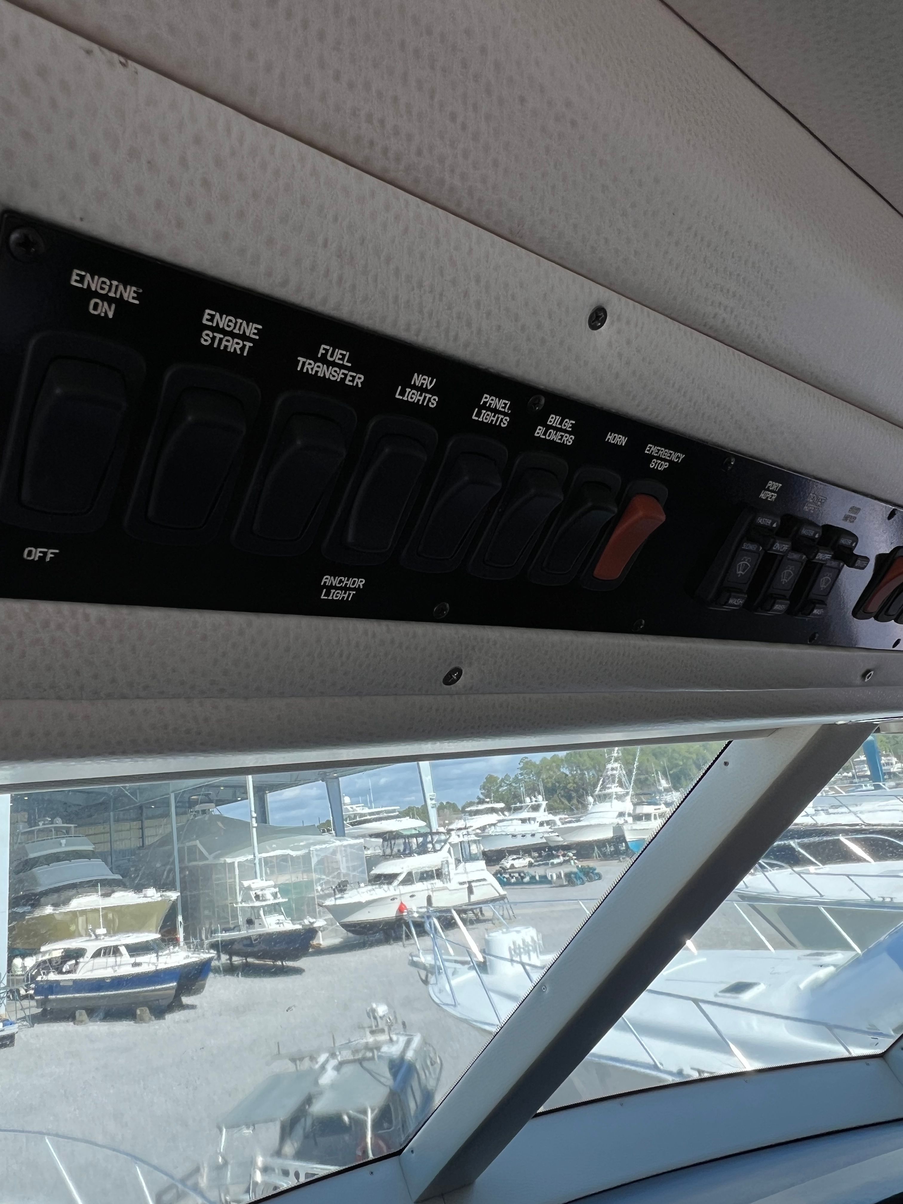 2002 Viking 61 Enclosed Bridge - 67
