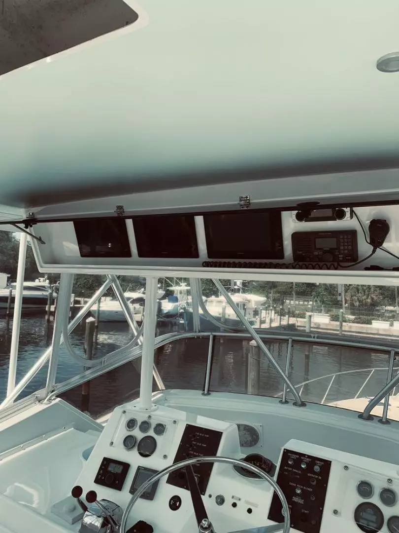 1979 Hatteras Sportfish - Image 25