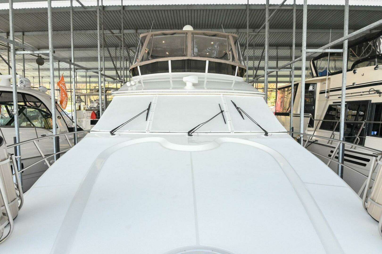 2002 Cruisers Yachts 5000 Sedan Sport - Image 120