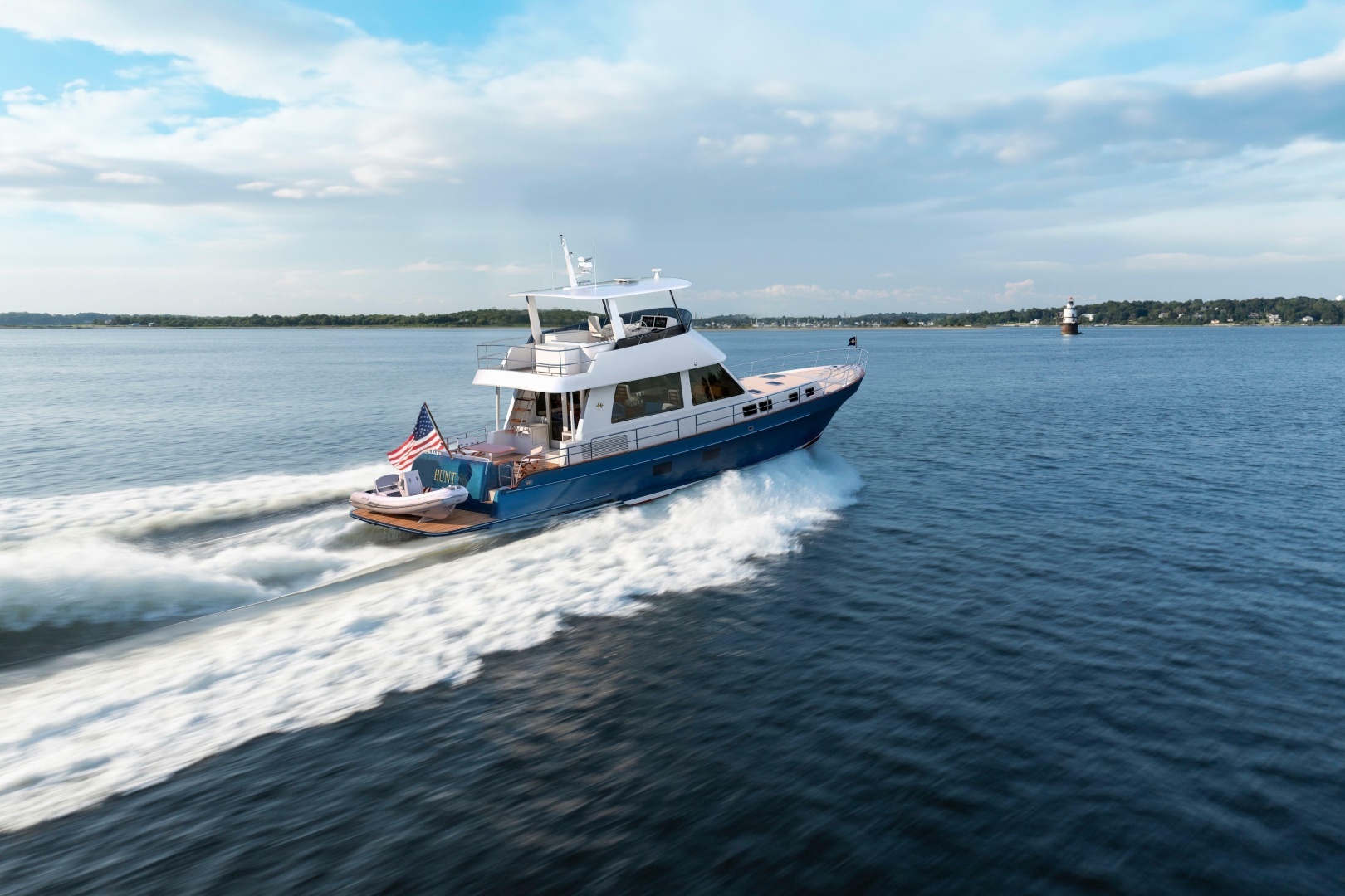 2027 Hunt Yachts 56 Flybridge - Image 5