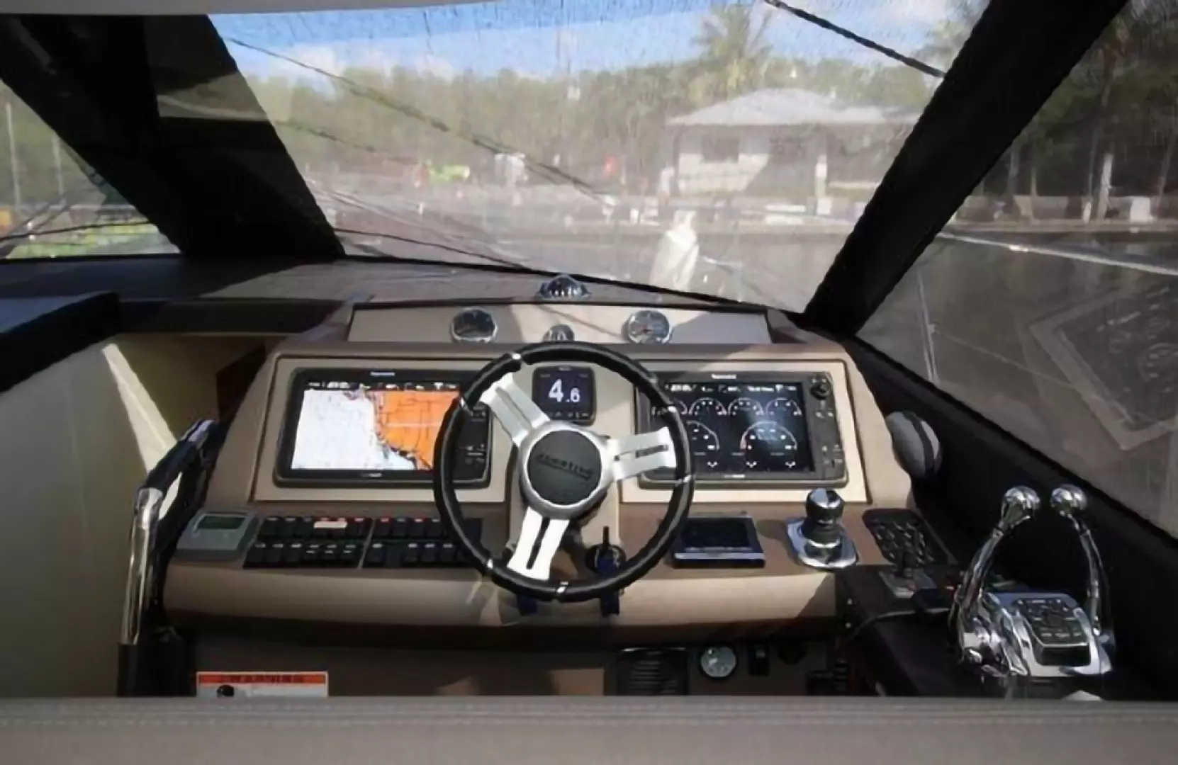 2015 Prestige 550 - Image 16