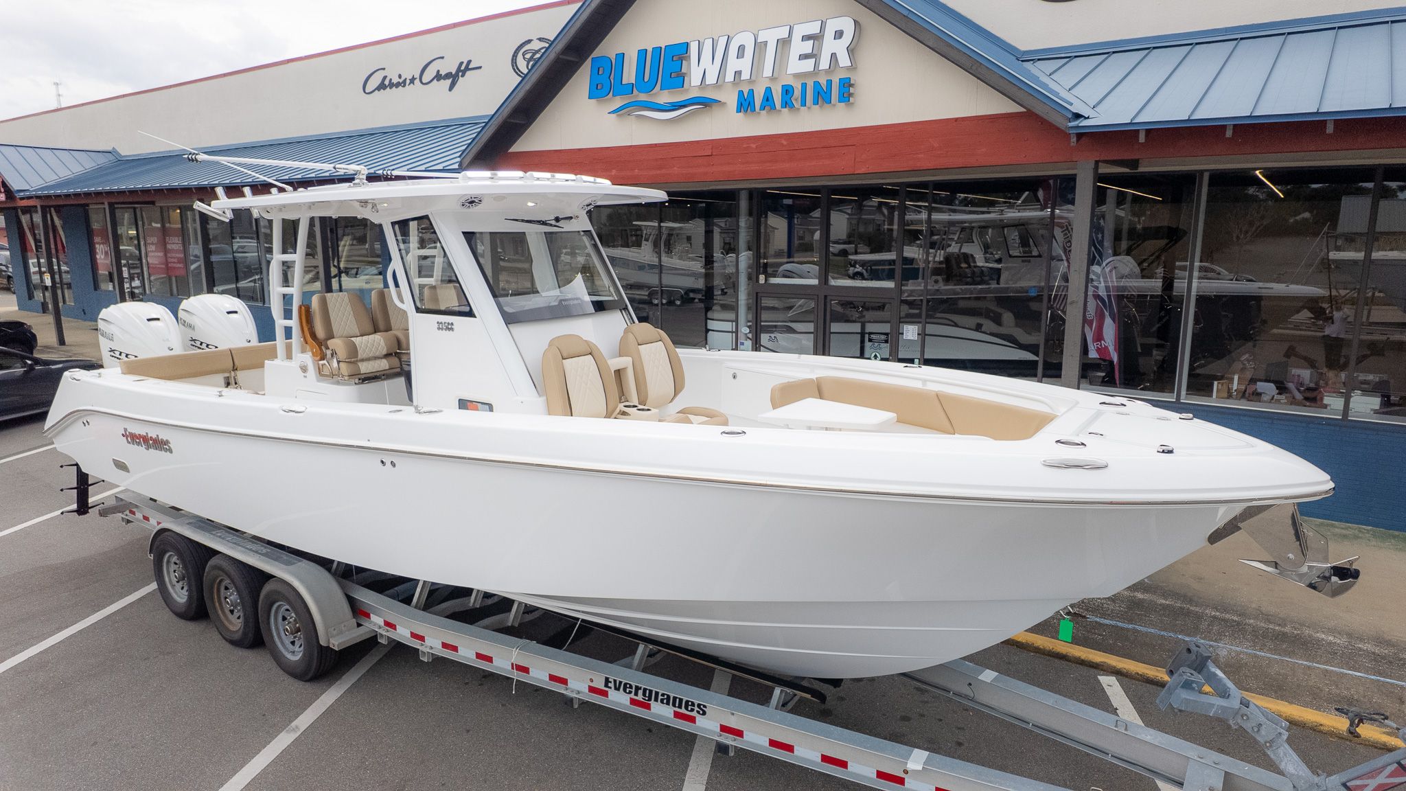 2026 Everglades 335 Center Console - 3