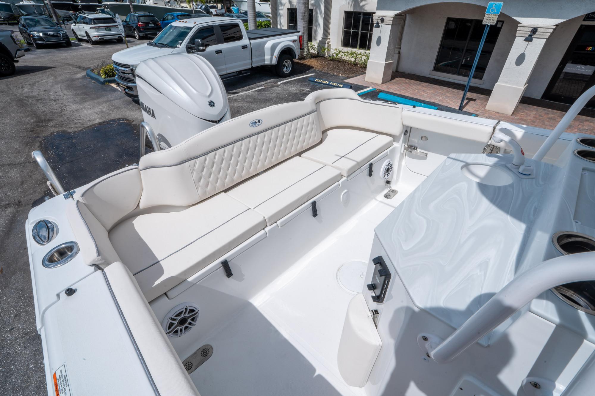 2026 Sea Hunt Ultra 255 SE - 10