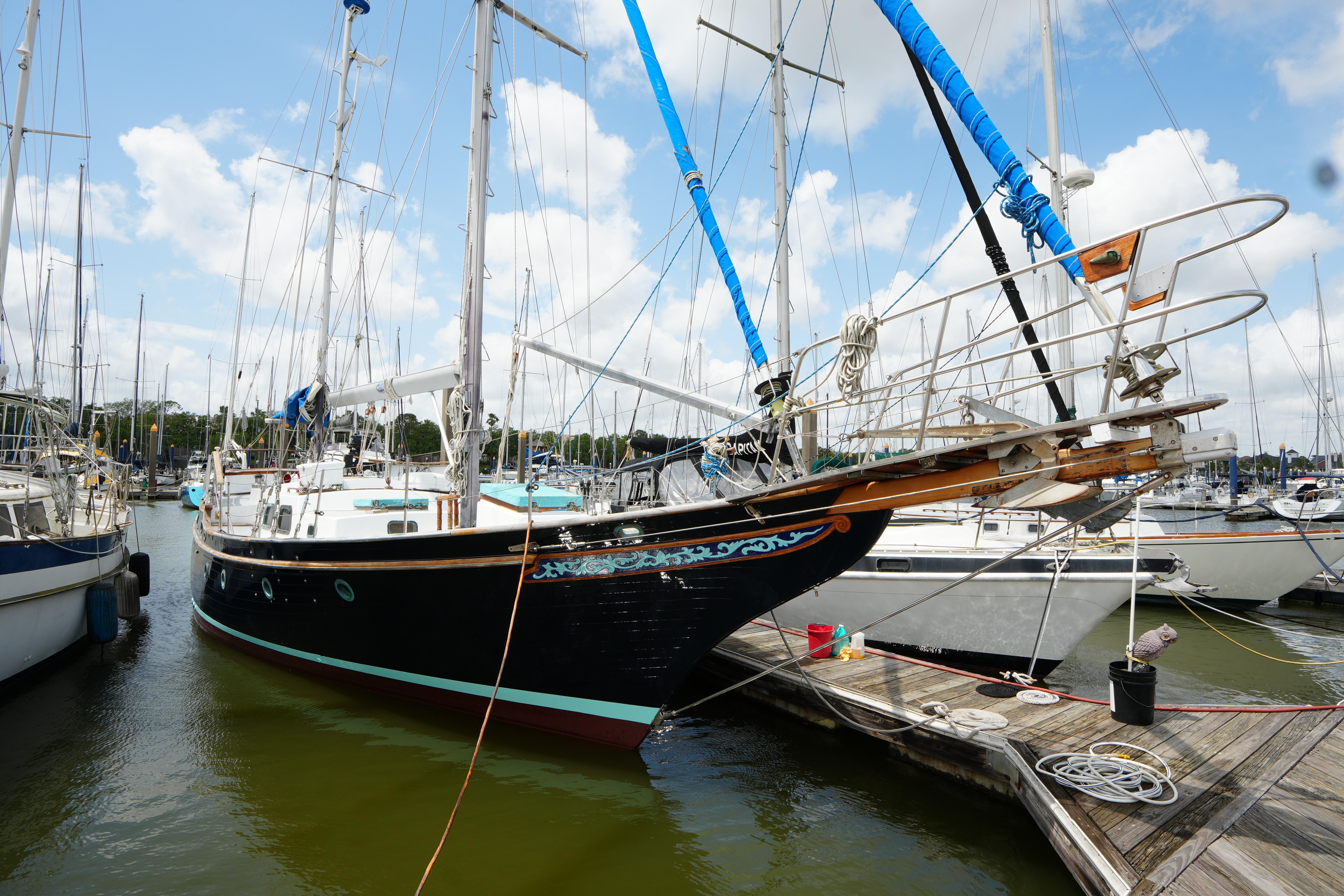 1982 Vagabond 47