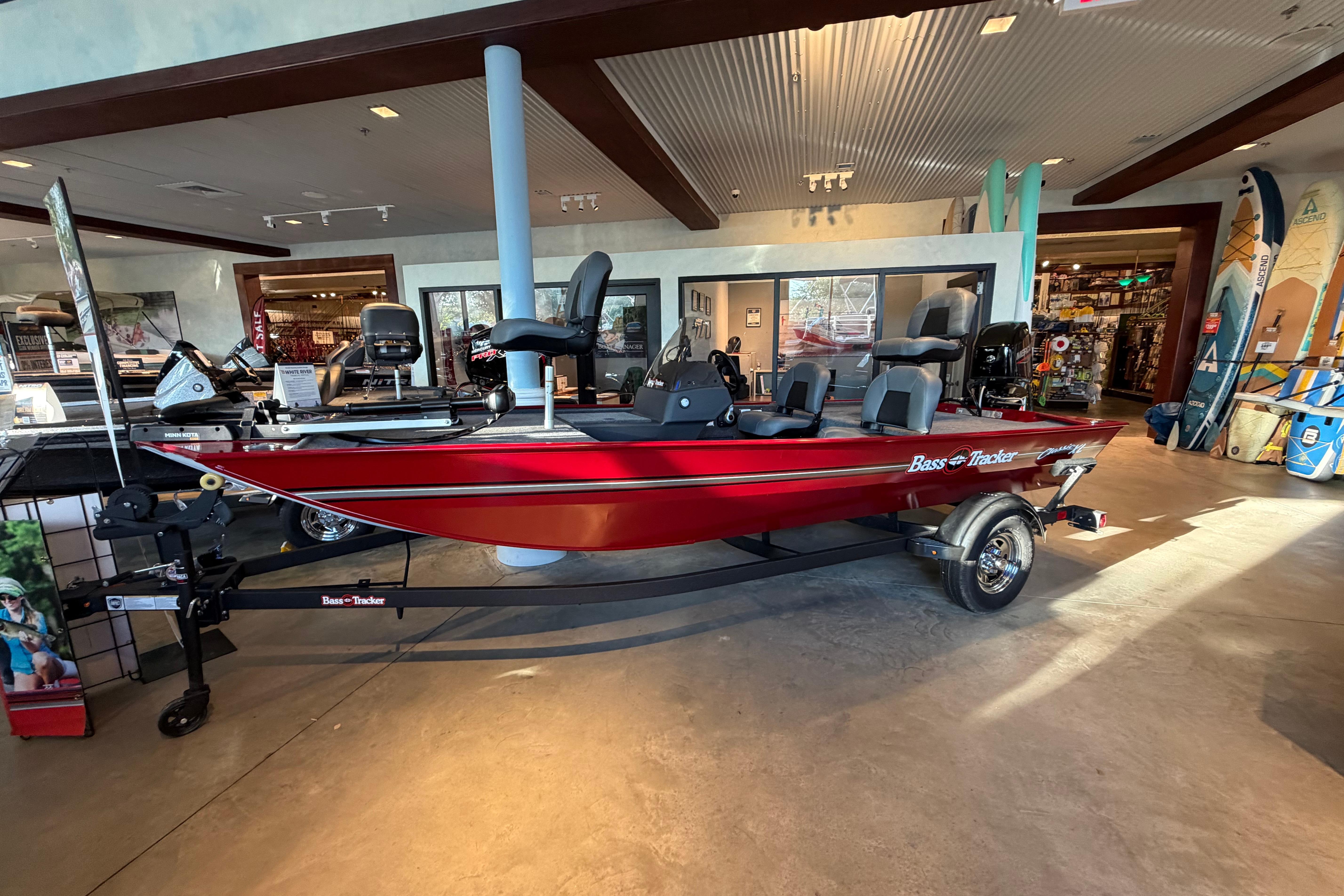 2026 Tracker Bass Tracker Classic XL