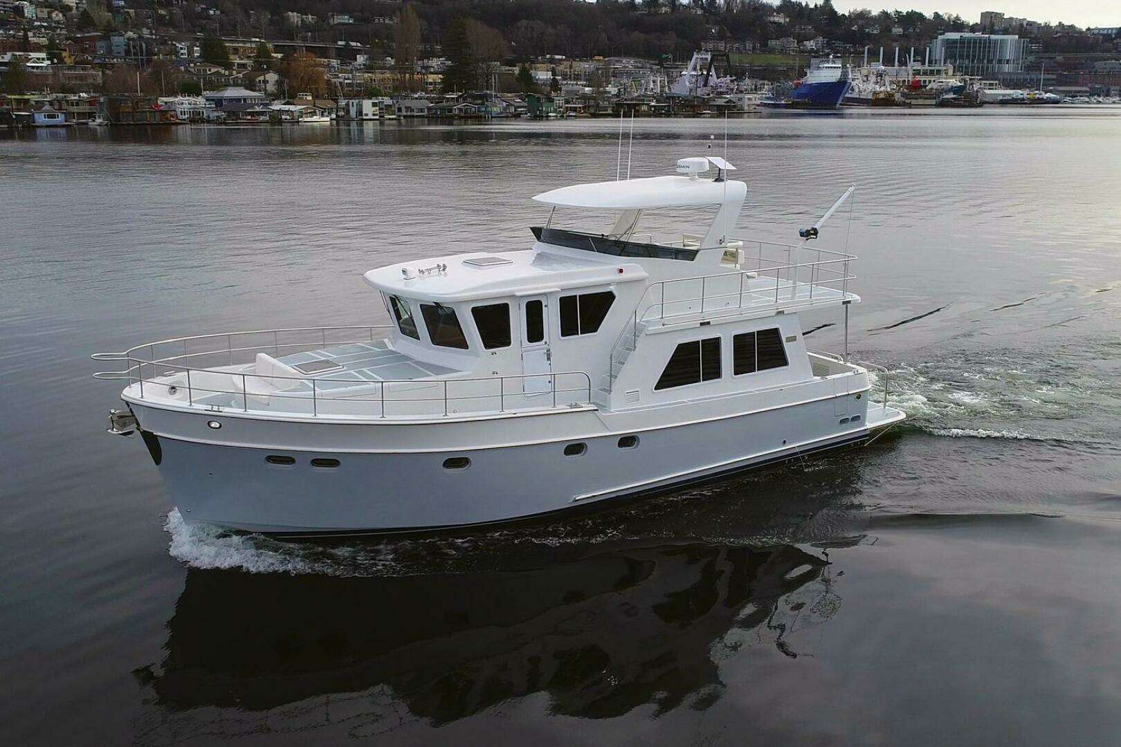 2026 Helmsman Trawlers 46 Pilothouse - Image 5