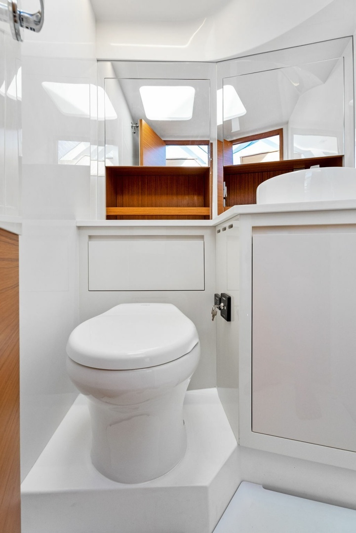 2027 Bertram 35 Flybridge - Image 47