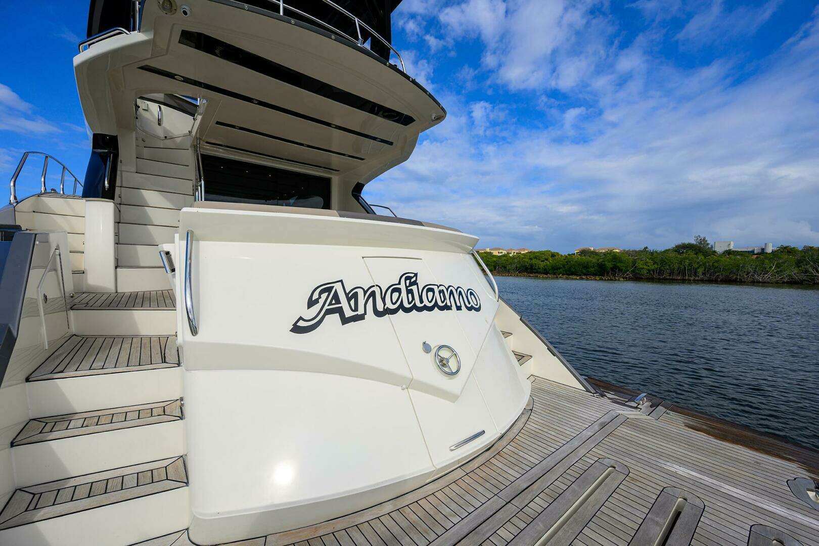 2016 Marquis 660 Sport Yacht - Image 39