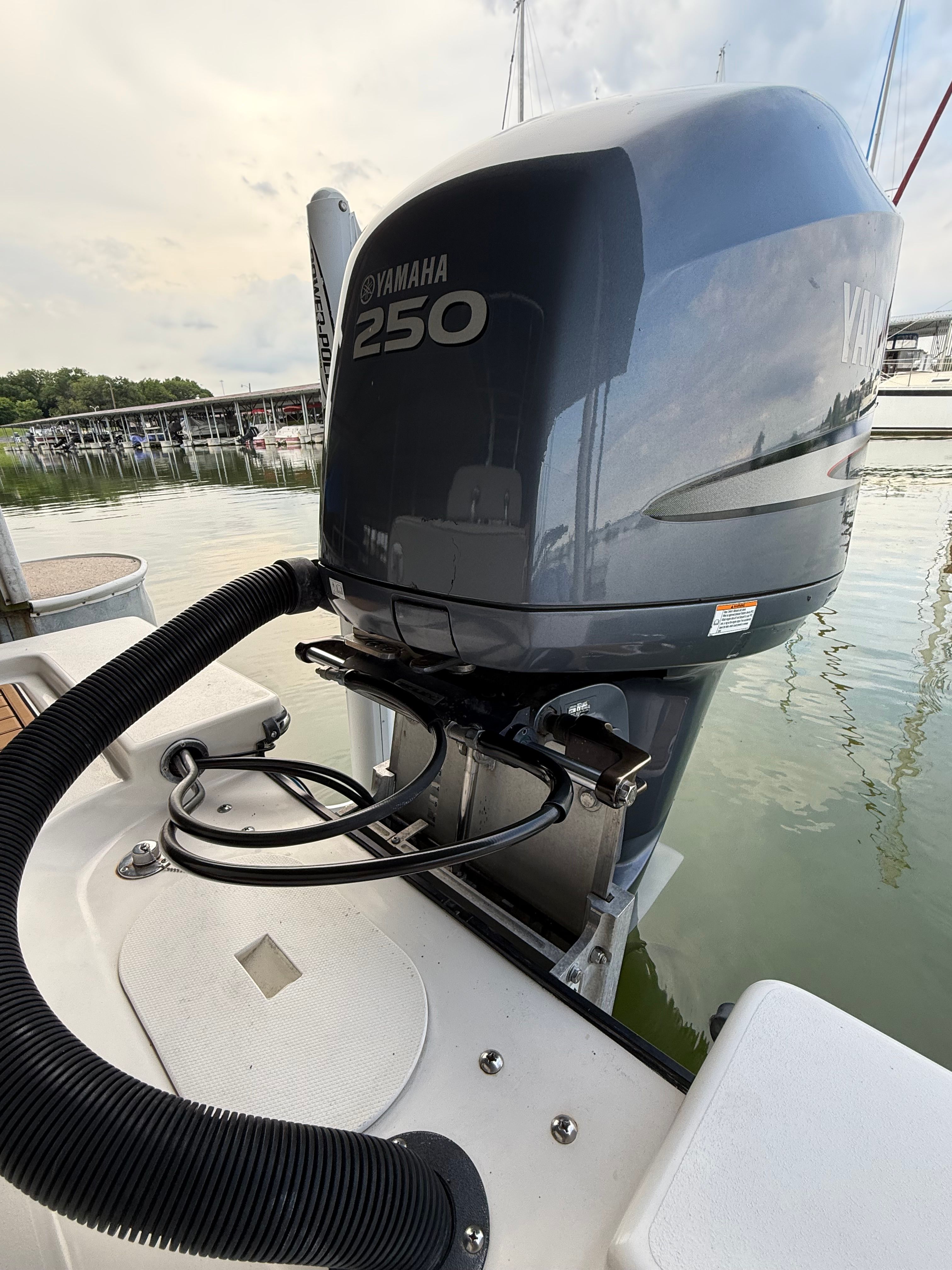 2008 Pathfinder 2200 XL Tournament Edition - 18