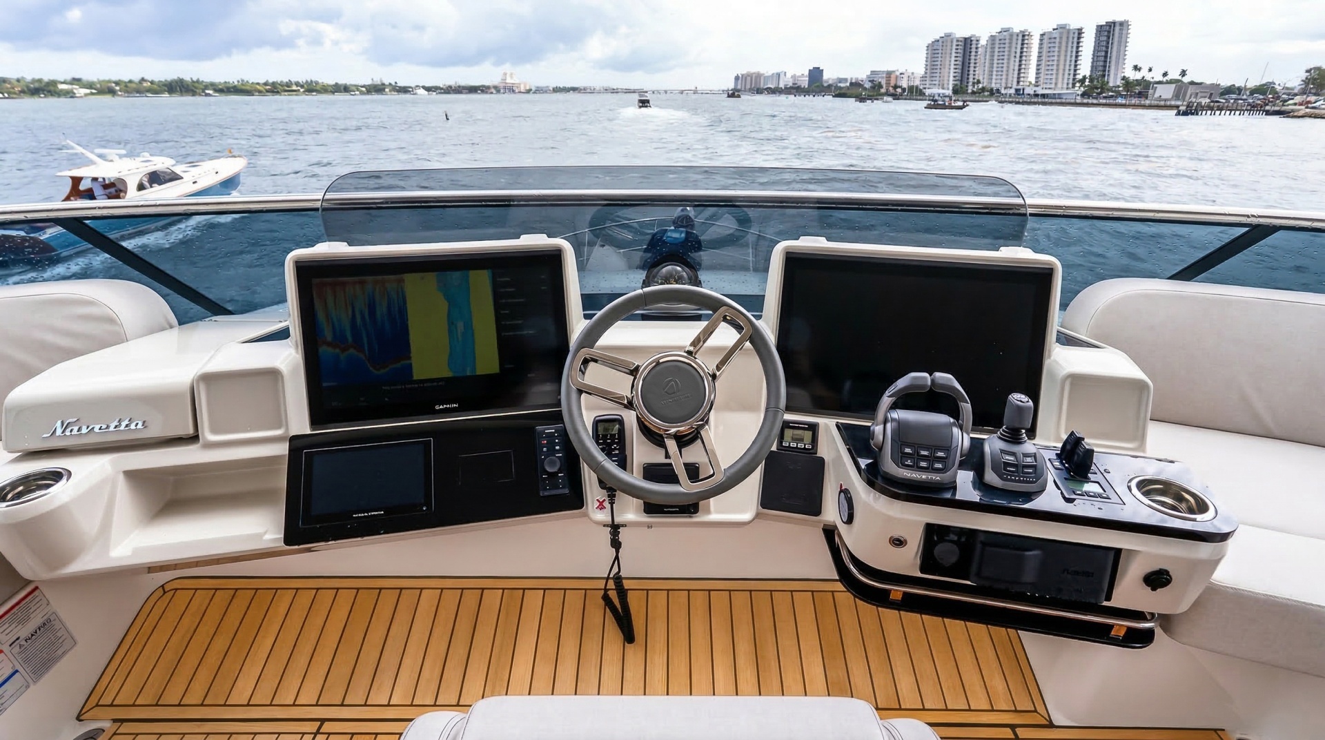 2027 Absolute Navetta 70 - Image 23