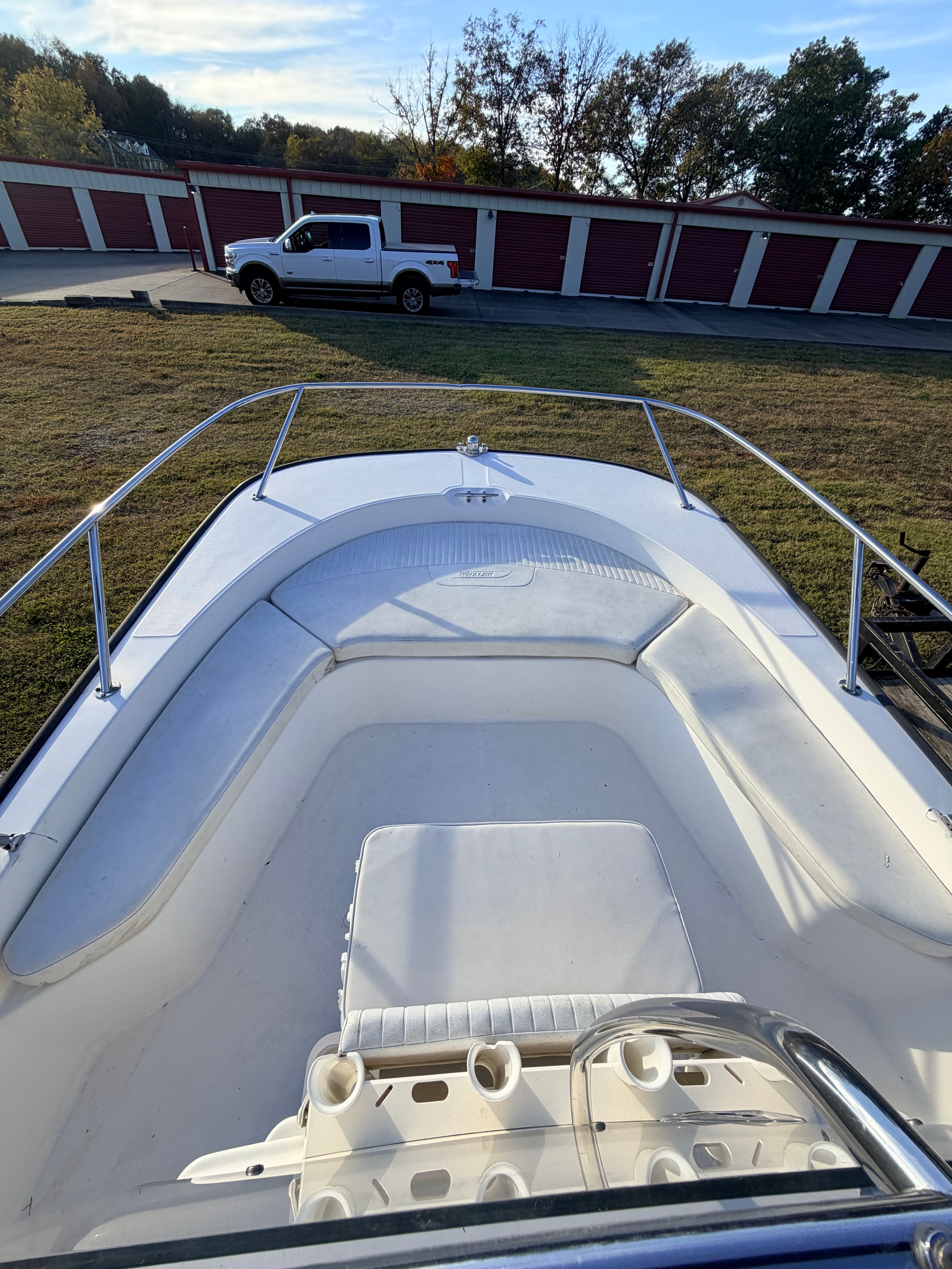 2007 Boston Whaler 190 Montauk - 14