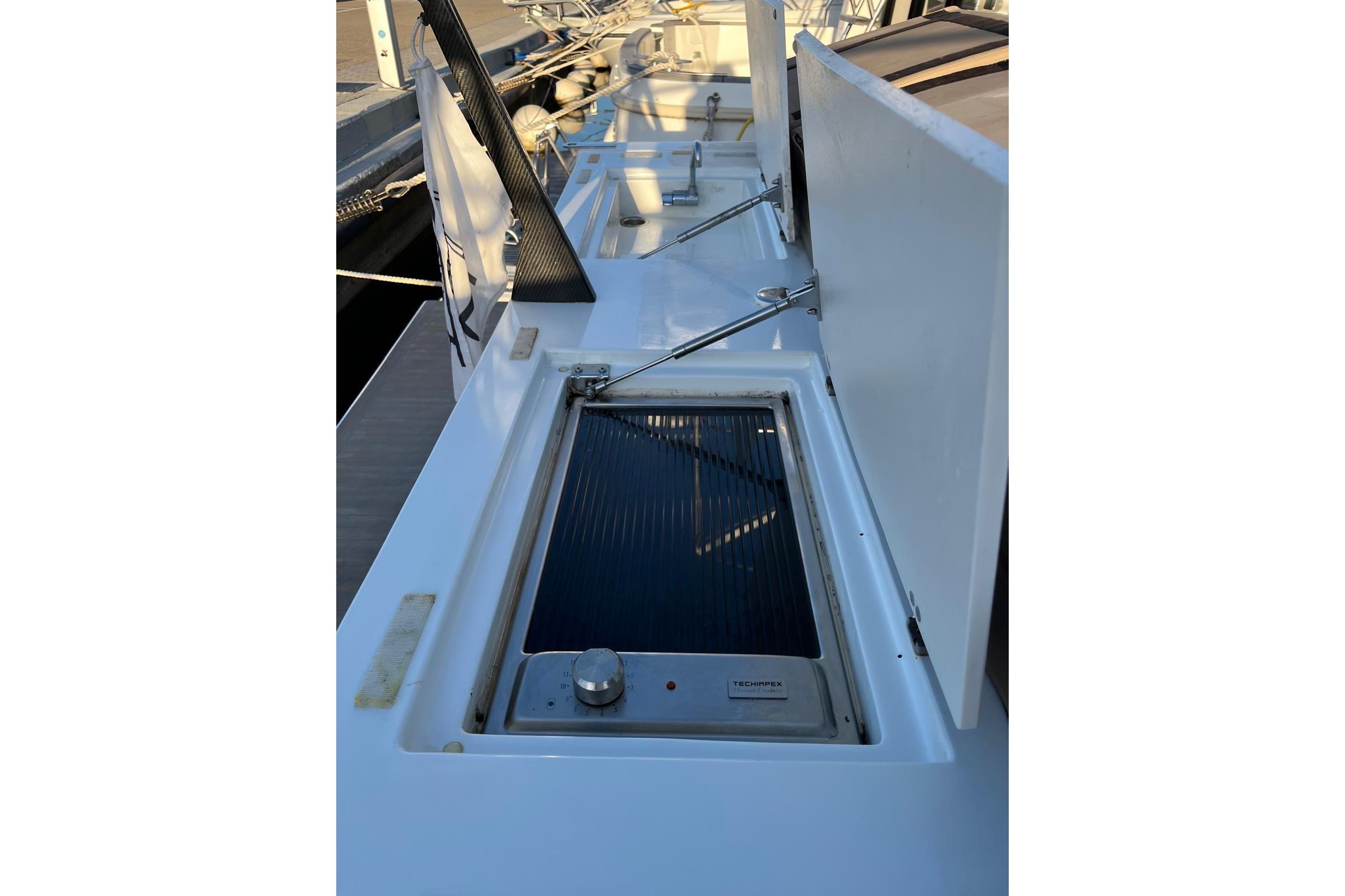 De Antonio Yachts D33 2018 model with open deck storage compartment.