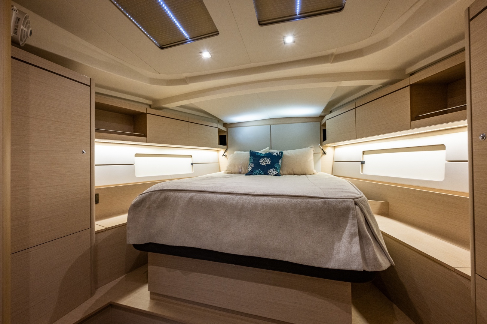2020 Beneteau Oceanis 46.1 - Image 25