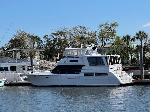 1998 Hyatt 51 Aft Cabin Motor Yacht