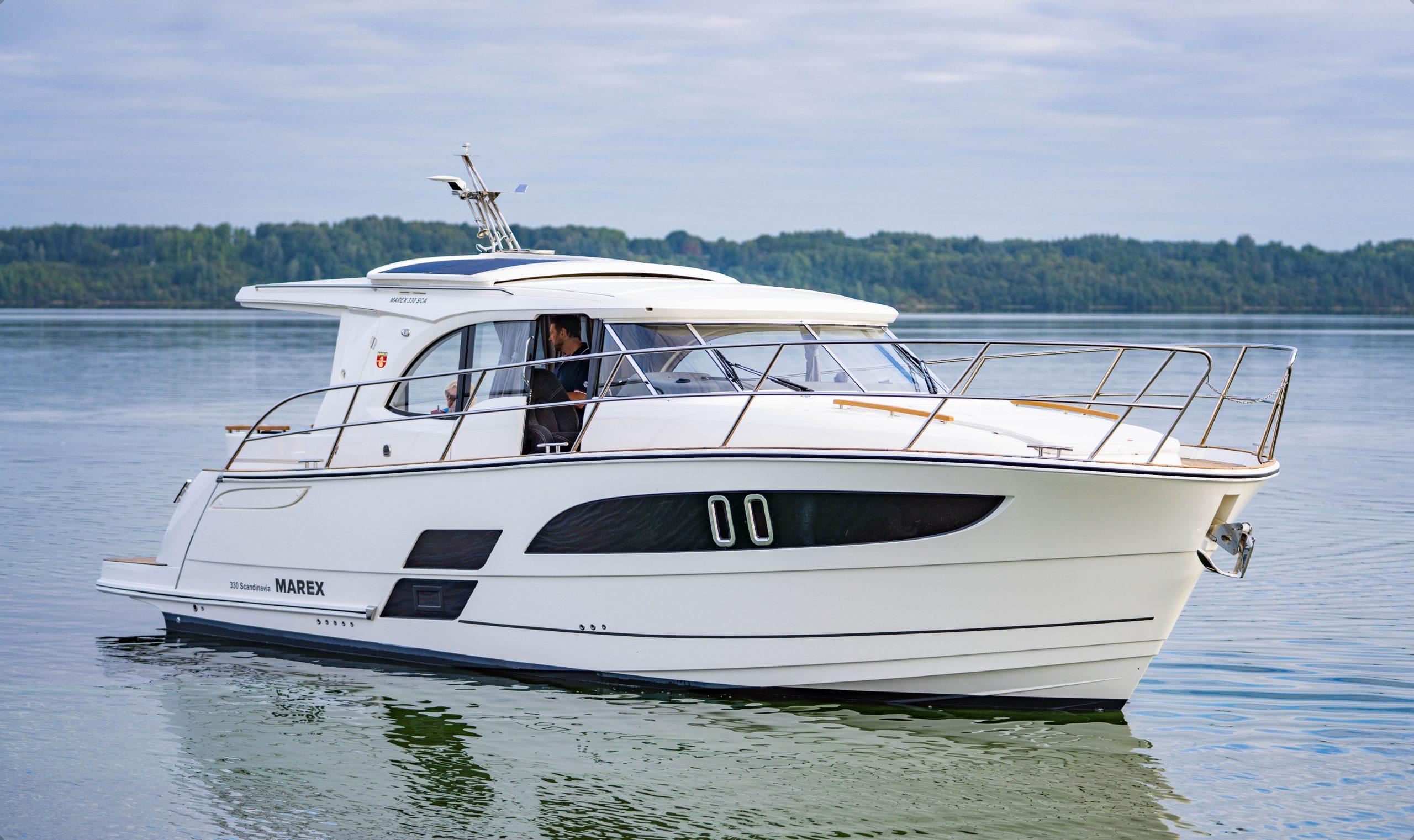 2027 Marex 330 Scandinavia