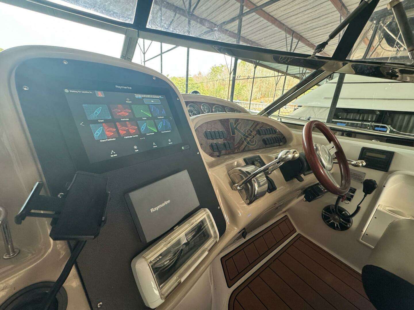 2002 Sea Ray 380 Sundancer - Image 35