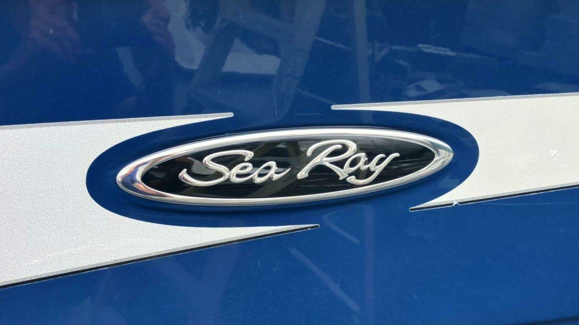 2010 Sea Ray 260 Sundeck - Image 26
