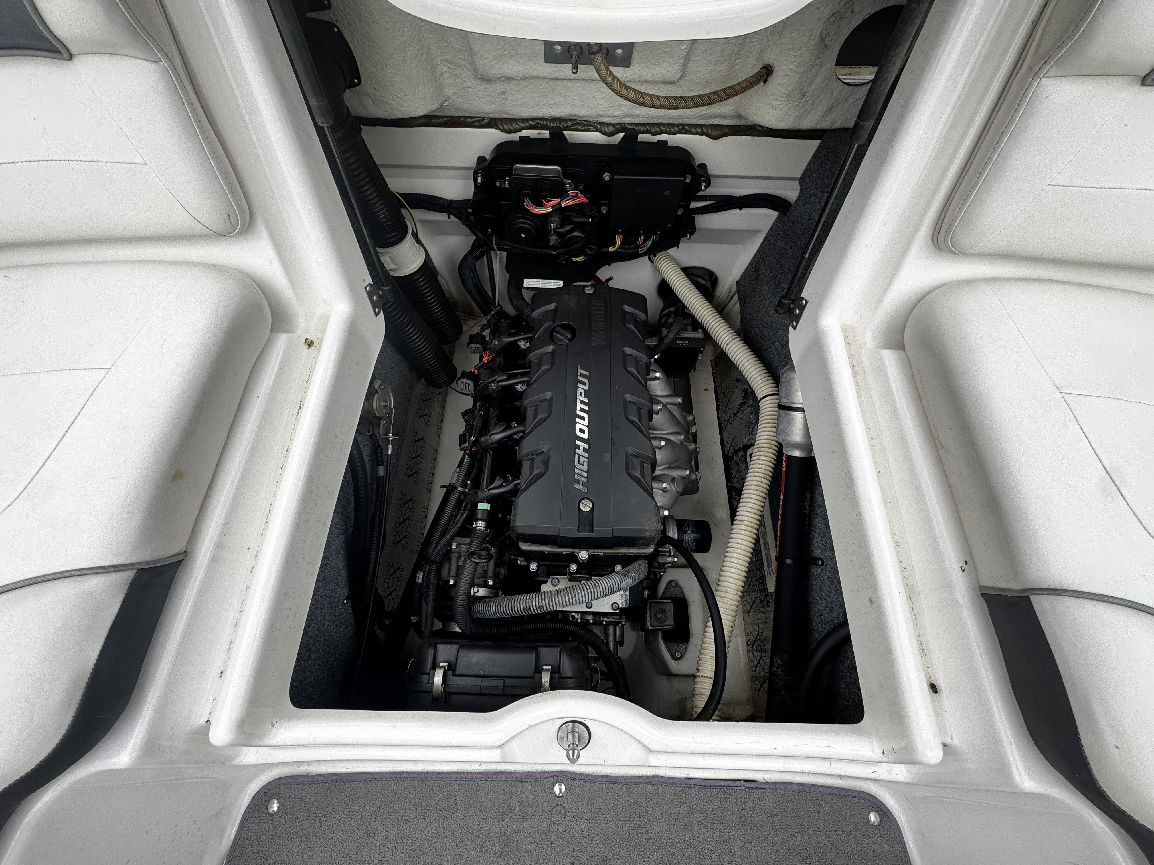 2013 Yamaha Boats SX190 - 27