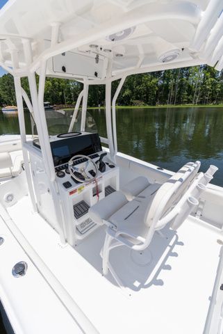 2027 Sea Hunt Ultra 219 - 6