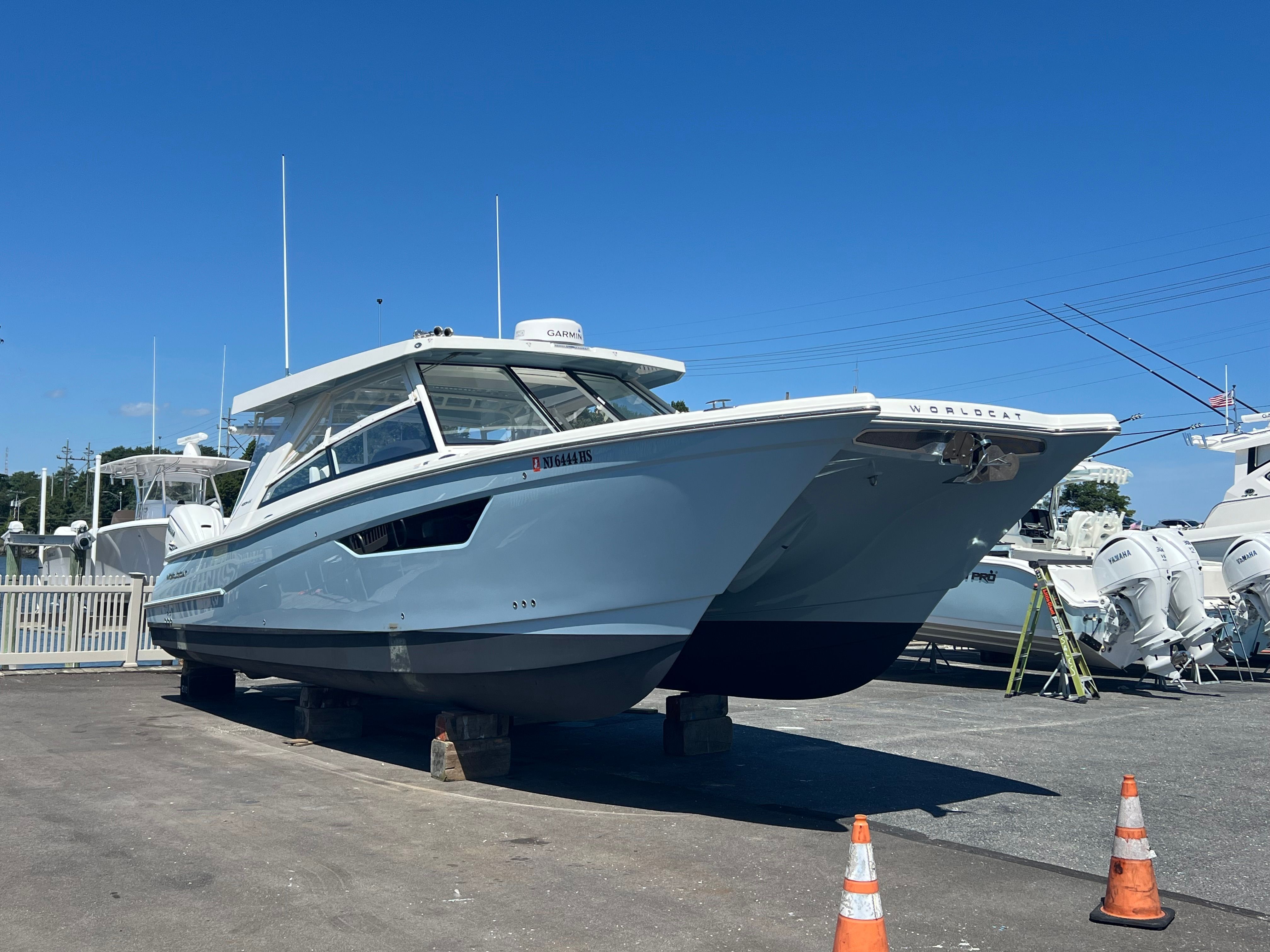 2024 World Cat 400 DC-X