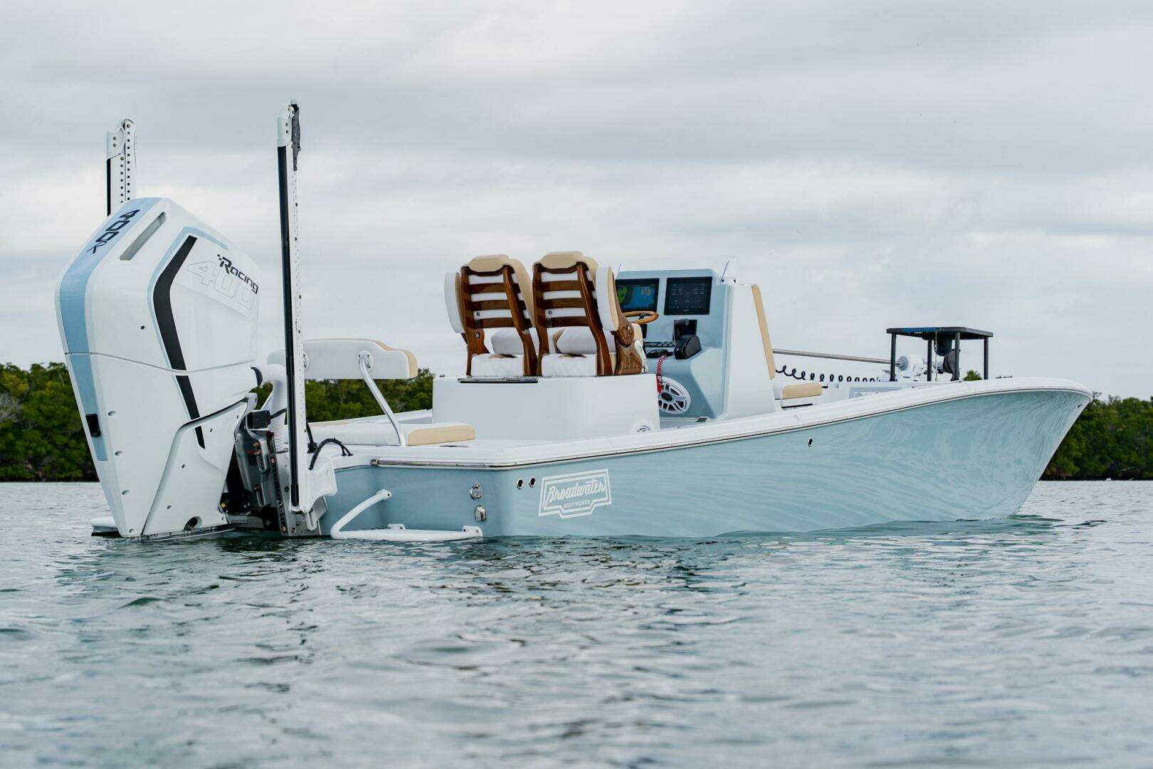 2026 Broadwater Boatworks 25 Bay Cat - Image 2