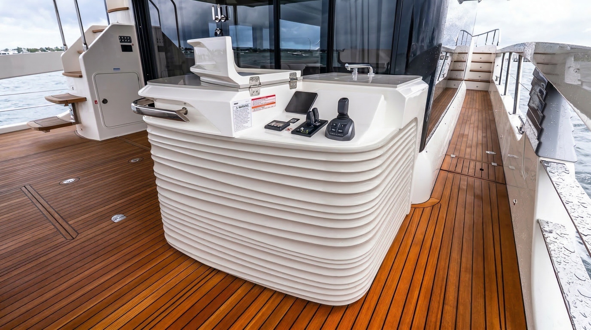 2027 Absolute Navetta 70 - Image 13