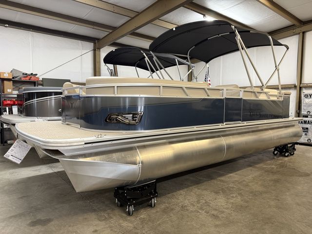 2026 Tahoe Sport - 23 FT Cruise