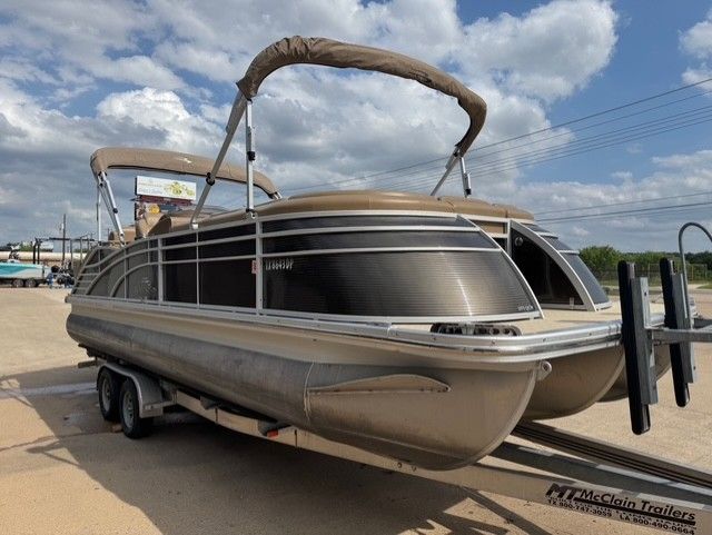 2016 Bennington 2575 QCW - 10