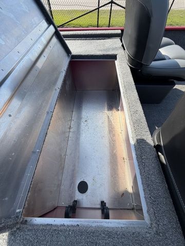 2024 Tracker Bass Tracker Classic XL - 8