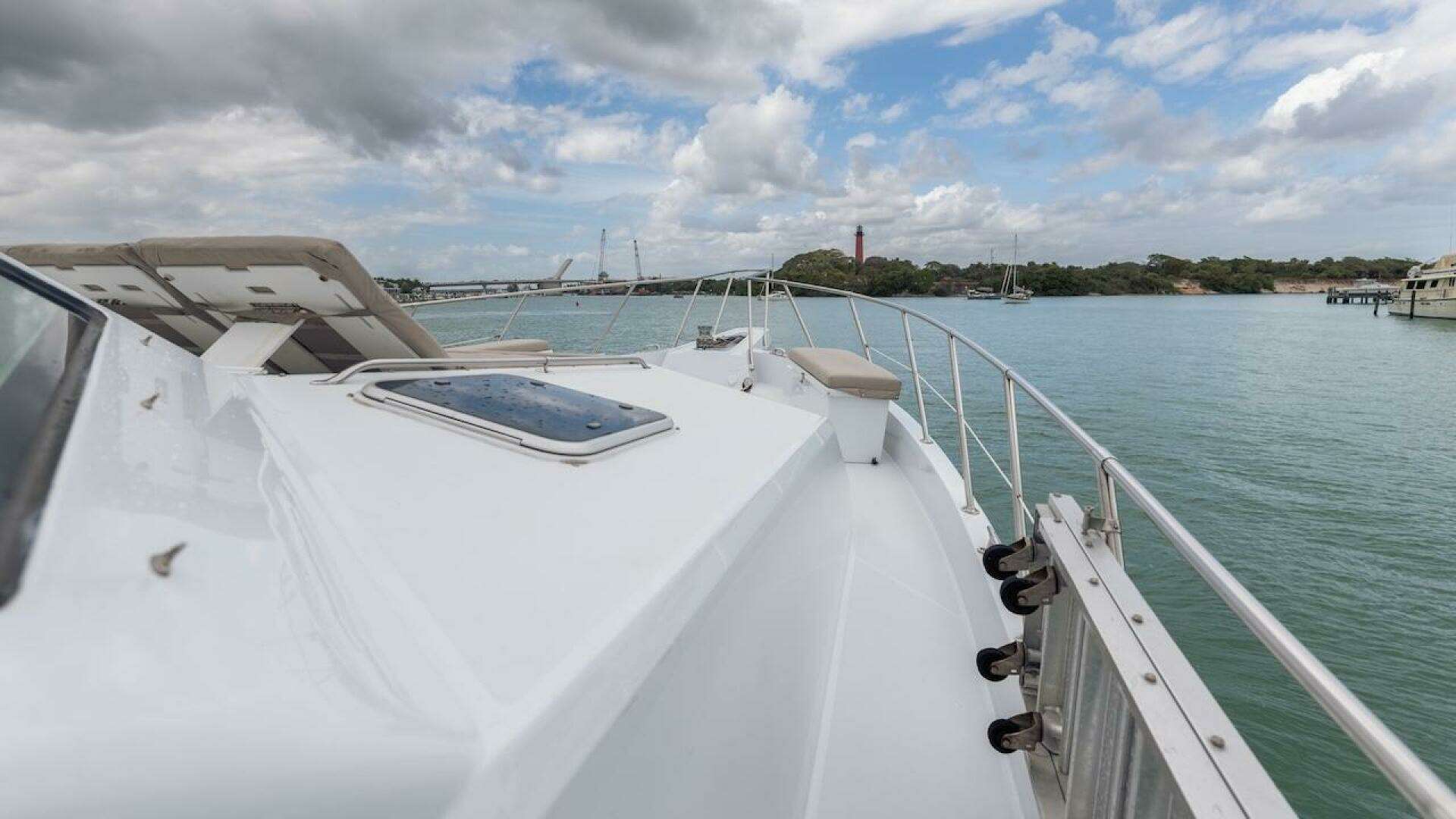 1998 Hatteras Sport Deck - Image 21