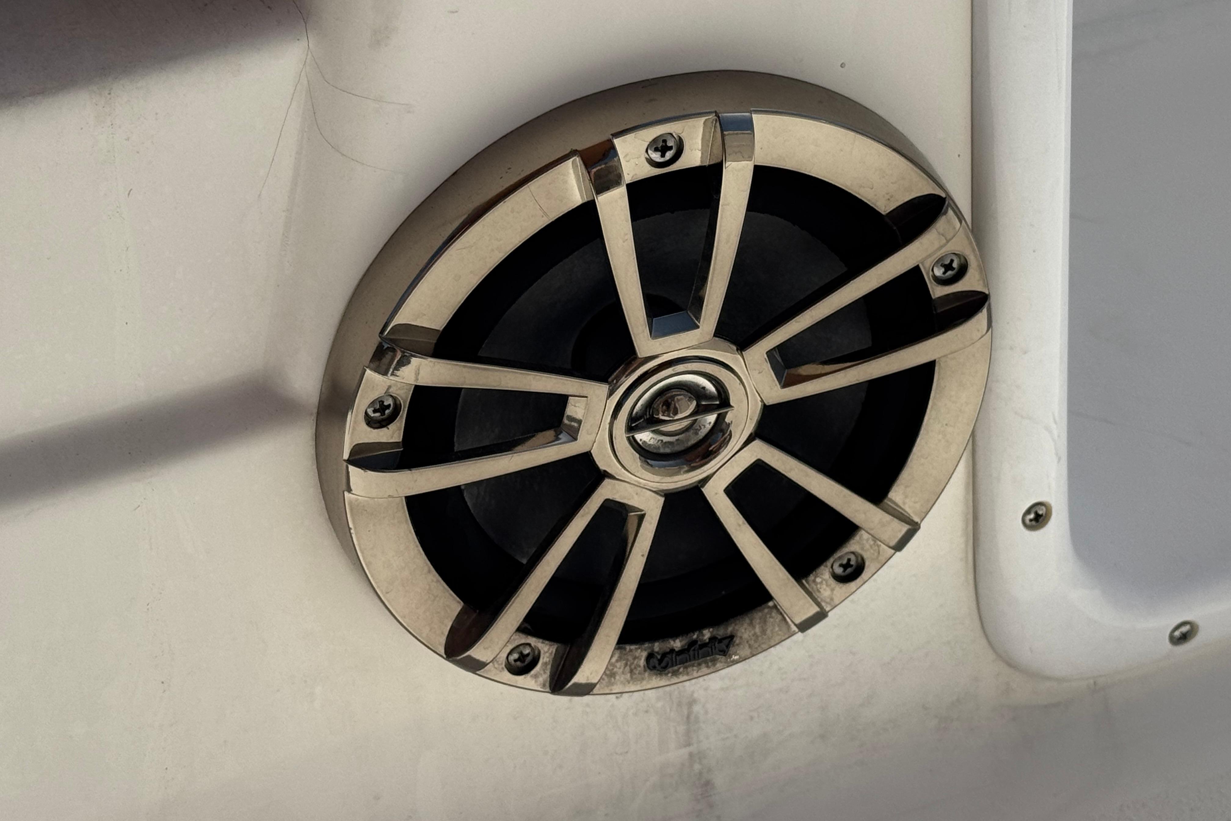 Close-up of a speaker on a 2020 NauticStar 203 SC boat.