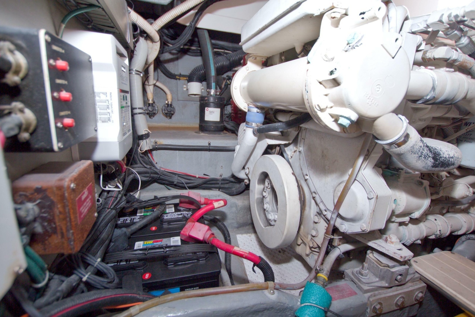 1997 Sea Ray 370 Express Cruiser - Image 60