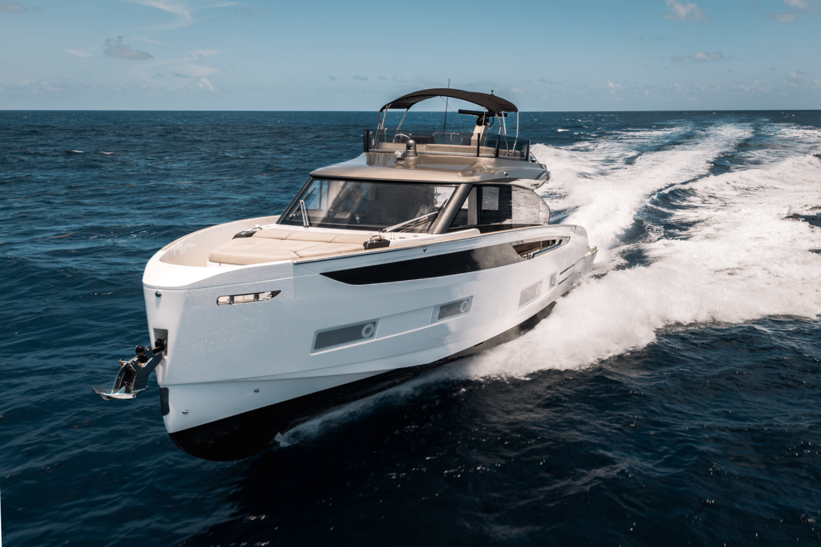 2025 Azimut Seadeck 6 - Image 71