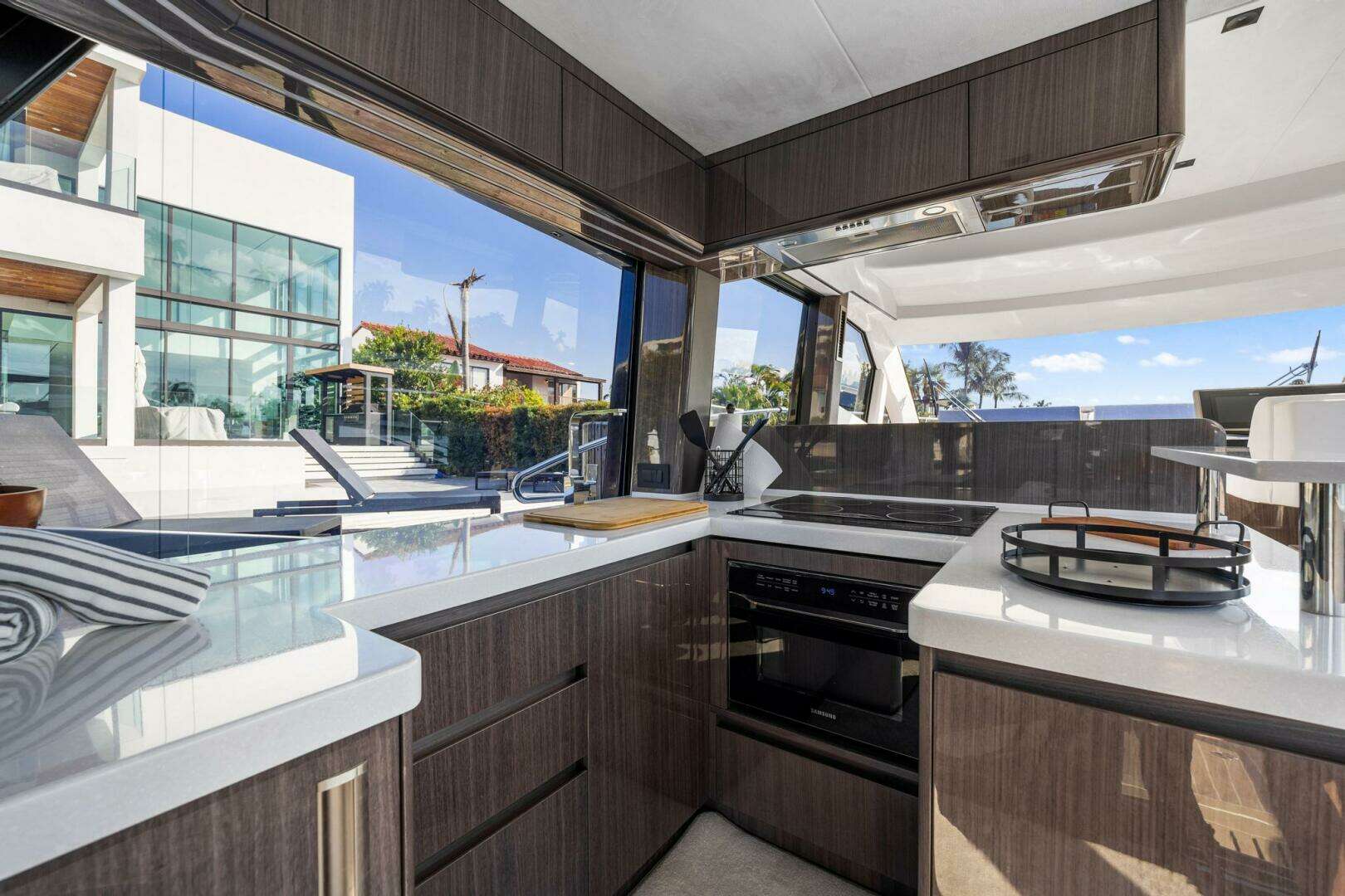 2025 Galeon 50 FLY - Image 14