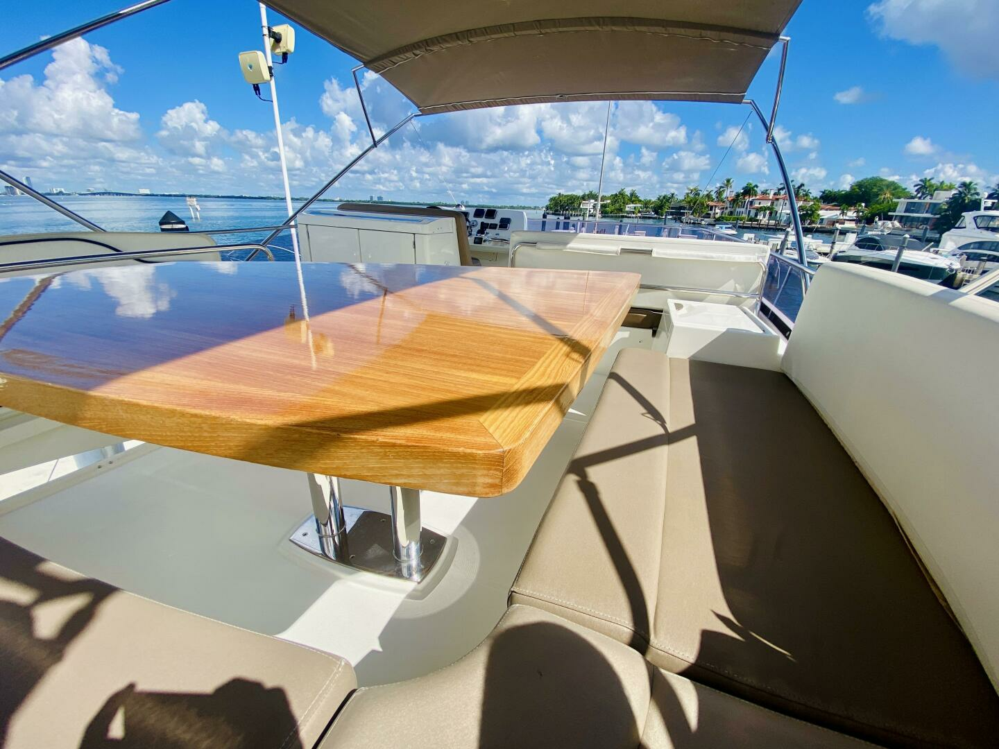 2015 Prestige 500 - Image 44