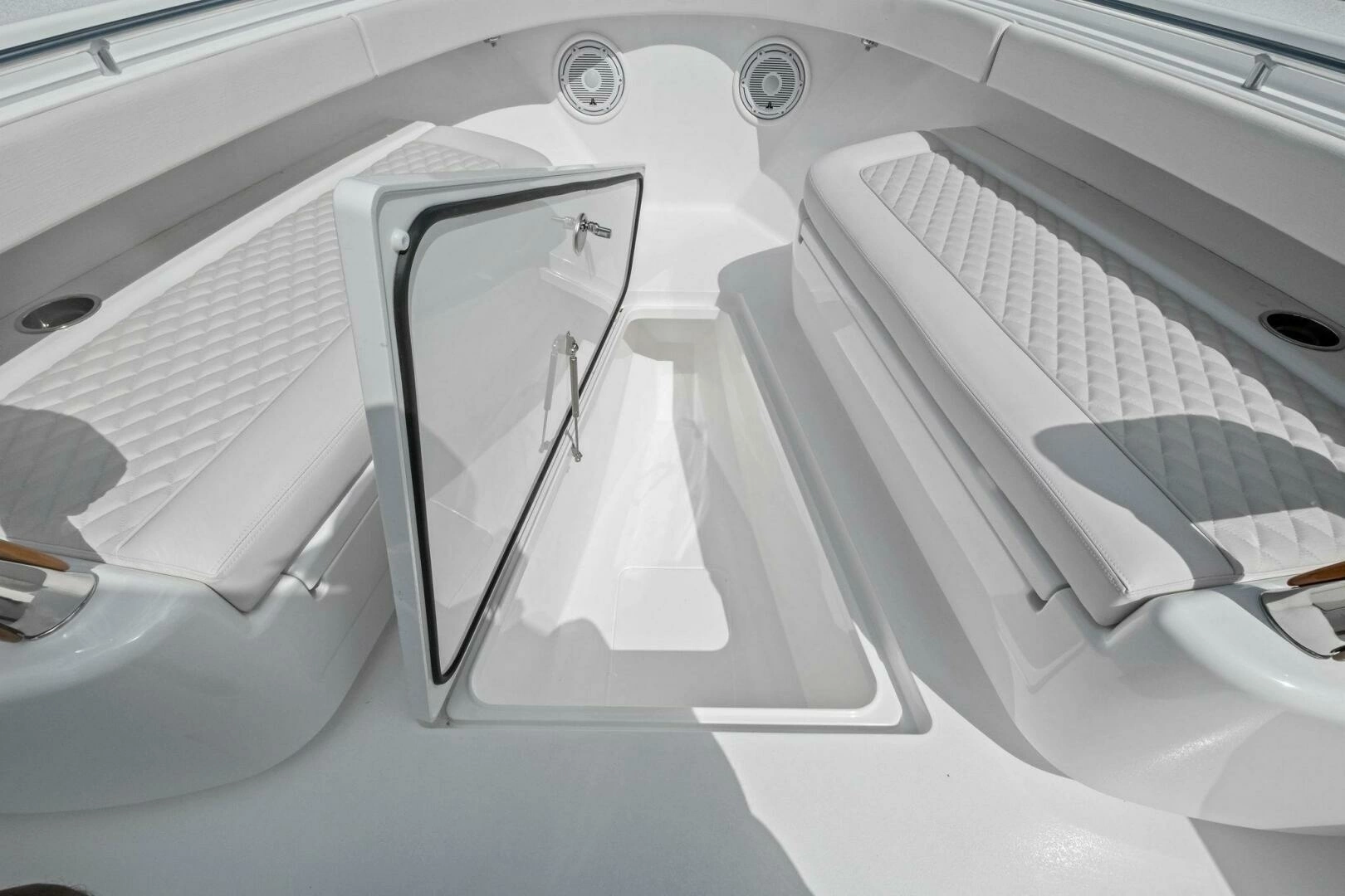 2026 Valhalla Boatworks V-37 - Image 10