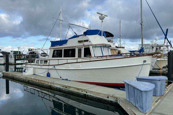 1974 Grand Banks GB42