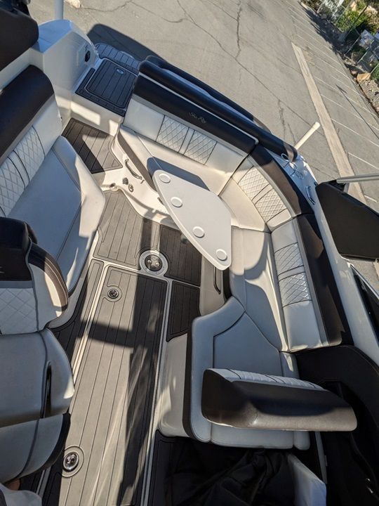 2017 Sea Ray SLX 250 - 5